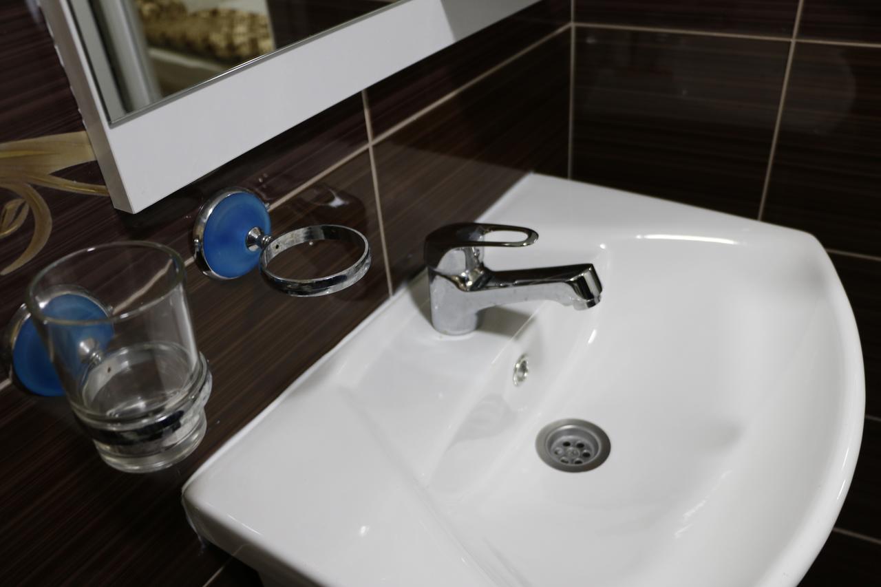 Hotel Ultra Star Скоп'є Екстер'єр фото